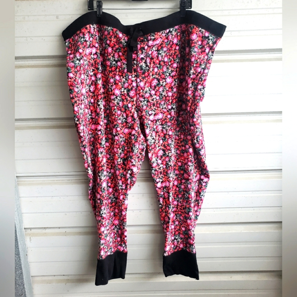 Torrid Plus Size 6 Floral Sleep pants lounge comfy 6X 30 women's